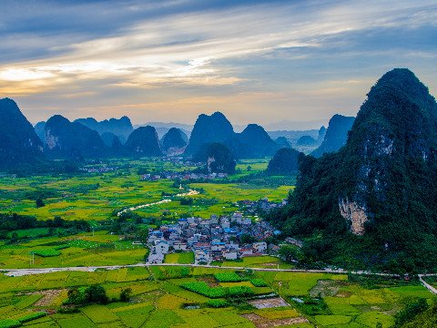 Karst und Reisfelder