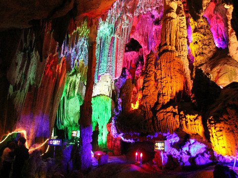 Die Schilflötenhöhle
