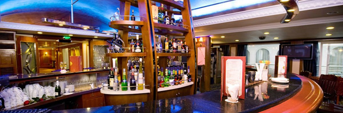 Yangtze Schiff Bar